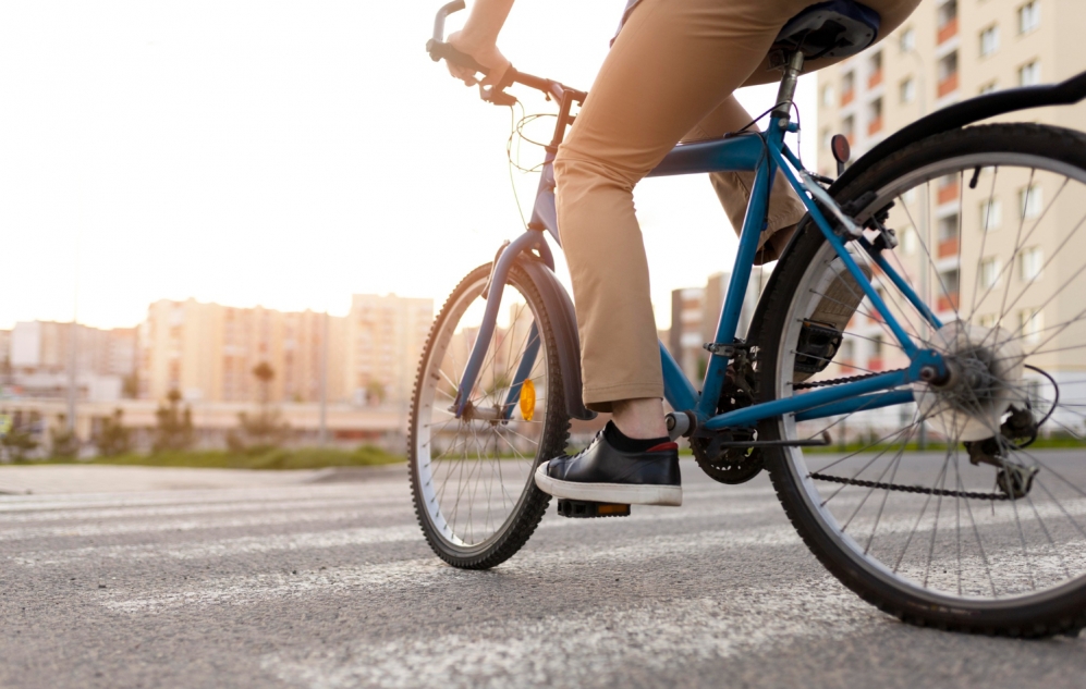 Uwaga rowerzyści! Zmiana przepisów i możliwość otrzymania mandatu za brak uprawnień do kierowania rowerem